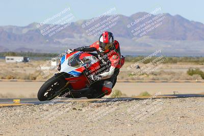 media/Dec-10-2023-SoCal Trackdays (Sun) [[0ce70f5433]]/Turn 9 Inside Set 1 (1115am)/